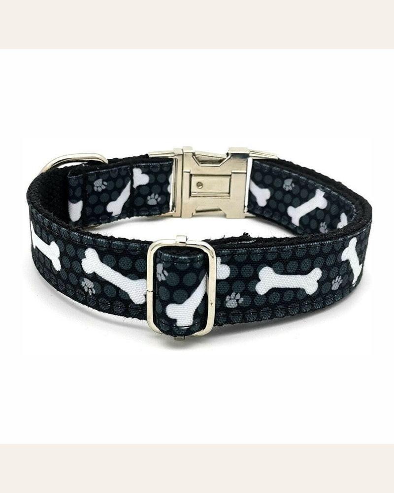 Bone and Band leash detail in Barkin’ Hound warm ivory presentation