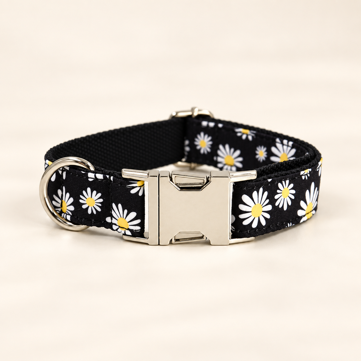 Daisy Delight collar in Barkin’ Hound warm ivory luxury presentation